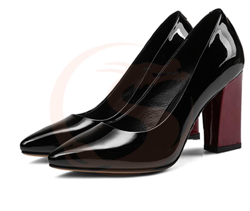 Những đôi giày cao gót giúp bạn nữ luôn xinh đẹp